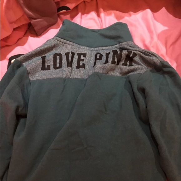 Pink victoria secret . NWOT - Picture 2 of 3